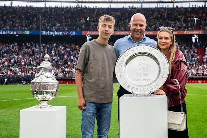 为何拒绝热刺而选择利物浦？斯洛特给出答案